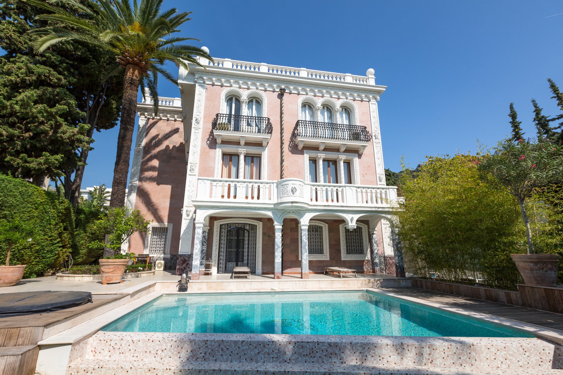 Annonce Vente Villa Nice (06300), 9 Pièces V1142SJ