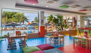 Location Appart'hôtel Agios Tychonas