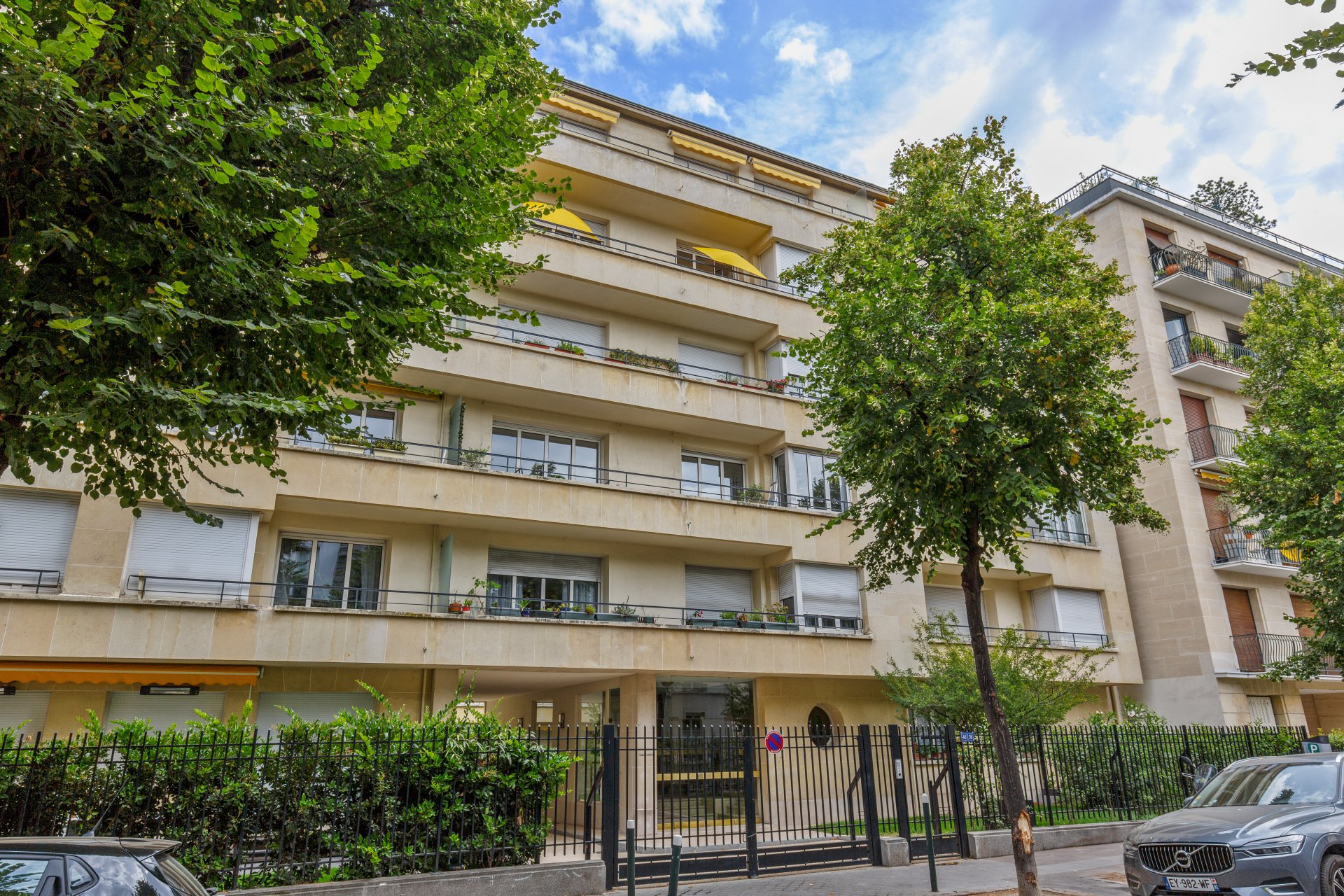 Annonce Location Appartement NeuillysurSeine Sablons (92200), 2.0