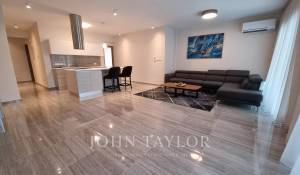 Location Appartement Parekklisia