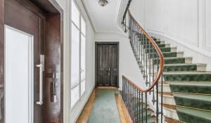 Location Appartement Paris 16ème