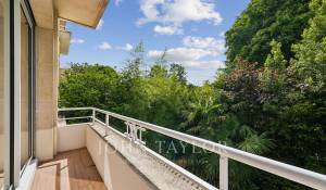 Location Appartement Paris 16ème