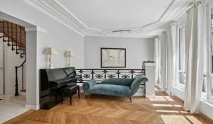 Location Appartement Paris 16ème