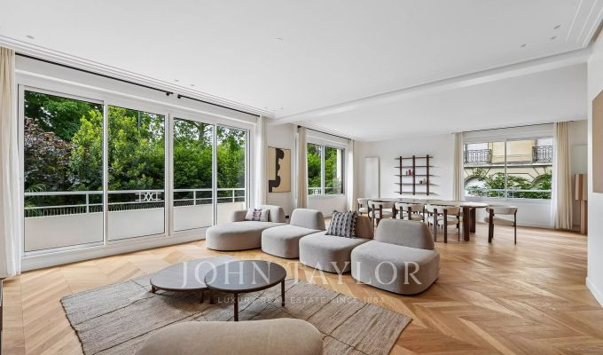 Location Appartement Paris 16ème