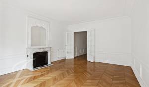 Location Appartement Paris 17ème