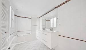 Location Appartement Paris 17ème