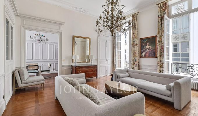 Location Appartement Paris 6ème