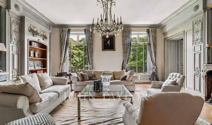Location Appartement Paris 7ème