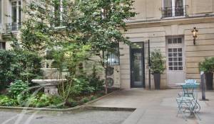 Location Appartement Paris 8ème