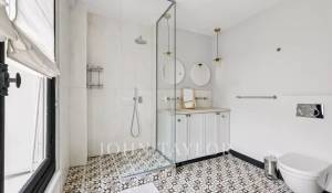 Location Appartement Paris 8ème