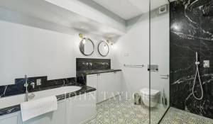 Location Appartement Paris 8ème