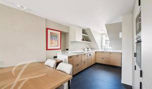 Location Appartement Paris 8ème