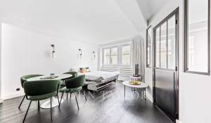 Location Appartement Paris 8ème