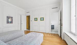 Location Appartement Paris 8ème