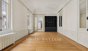 Location Appartement Paris 8ème
