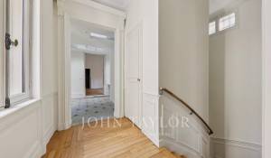 Location Appartement Paris 8ème