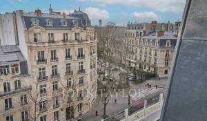 Location Appartement Paris 8ème