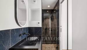 Location Appartement Paris 8ème