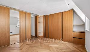 Location Appartement Paris 8ème