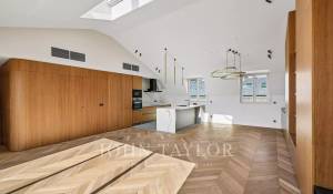 Location Appartement Paris 8ème