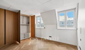 Location Appartement Paris 8ème