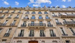 Location Appartement Paris 8ème