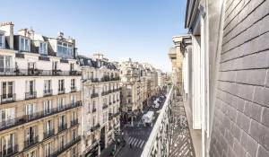 Location Appartement Paris 8ème