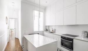 Location Appartement Paris 8ème
