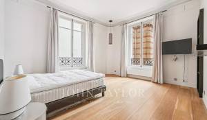 Location Appartement Paris 8ème