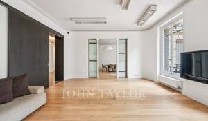 Location Appartement Paris 8ème