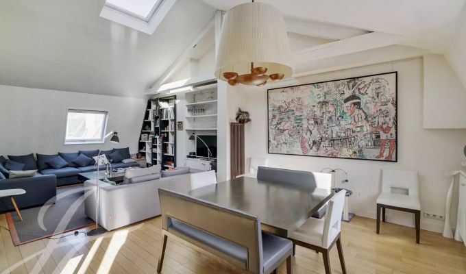 Location Appartement Paris 8ème