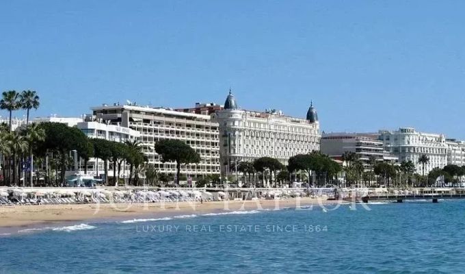 Location Local commercial Cannes
