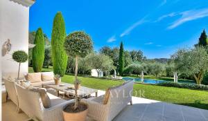 Location Maison Valbonne