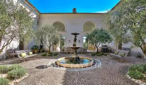 Location Maison Valbonne