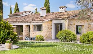 Location Maison Valbonne