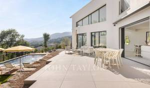 Location Maison Valbonne