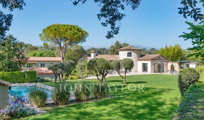 Location saisonnière Maison Mougins