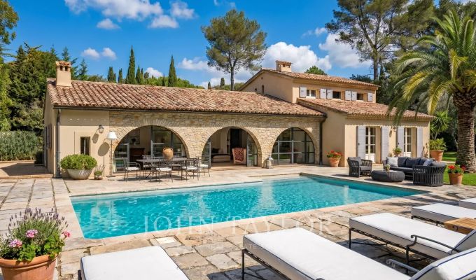 Location saisonnière Maison Mougins