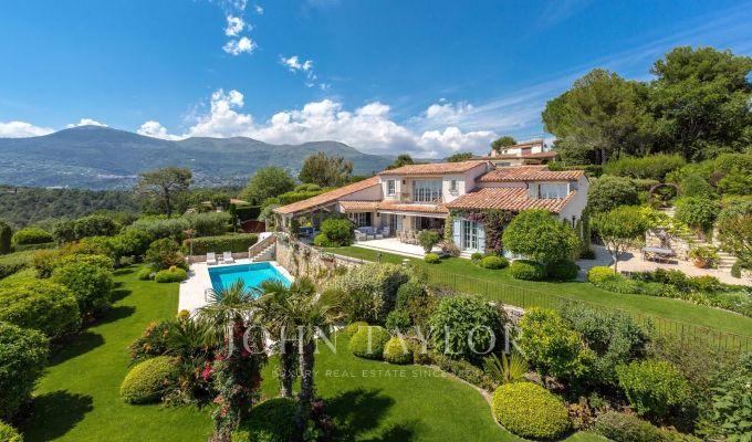 Location saisonnière Maison Saint-Paul-de-Vence