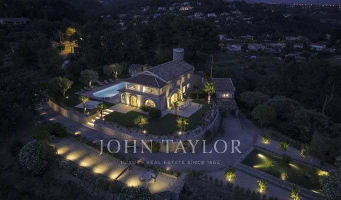 Location saisonnière Maison Saint-Paul-de-Vence