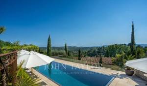 Location saisonnière Maison Valbonne