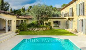 Location saisonnière Maison Valbonne