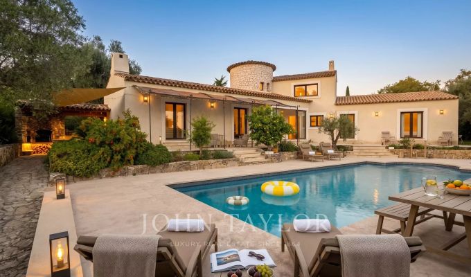 Location saisonnière Maison Valbonne