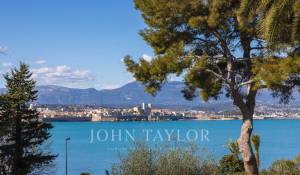 Location saisonnière Propriété Antibes