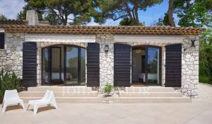 Location saisonnière Propriété Antibes