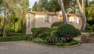 Location saisonnière Propriété Antibes