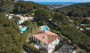 Location saisonnière Propriété Cannes