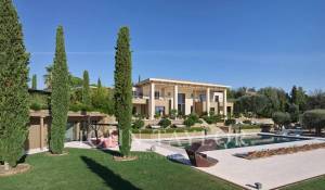 Location saisonnière Propriété Cannes