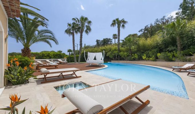 Location saisonnière Propriété Cannes