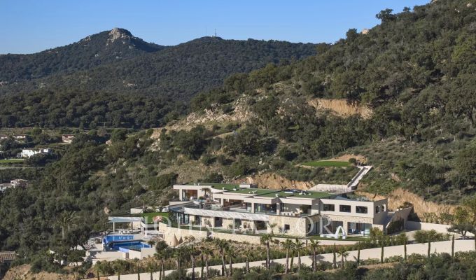 Location saisonnière Propriété Grimaud